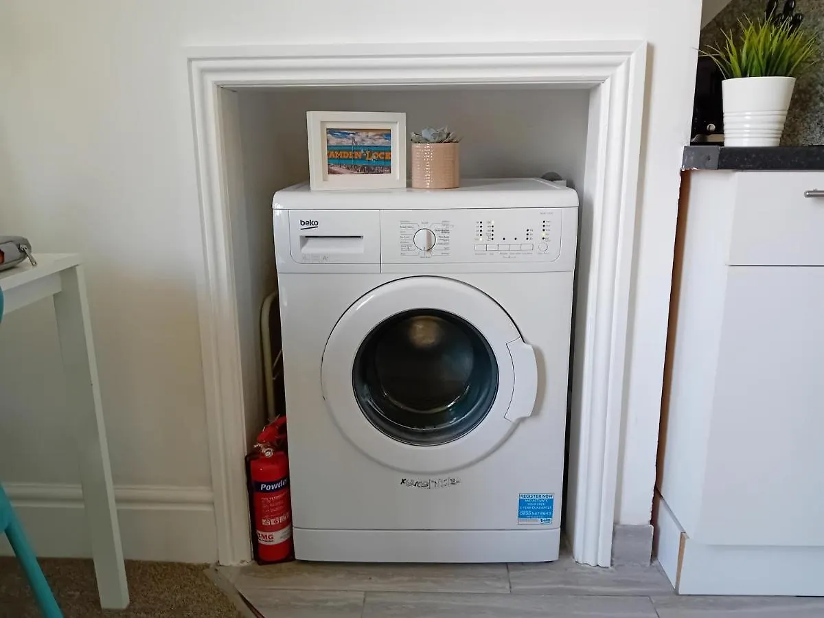 Modern Spacious Apartment Hove